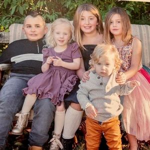 Meet your Posher, Treniece